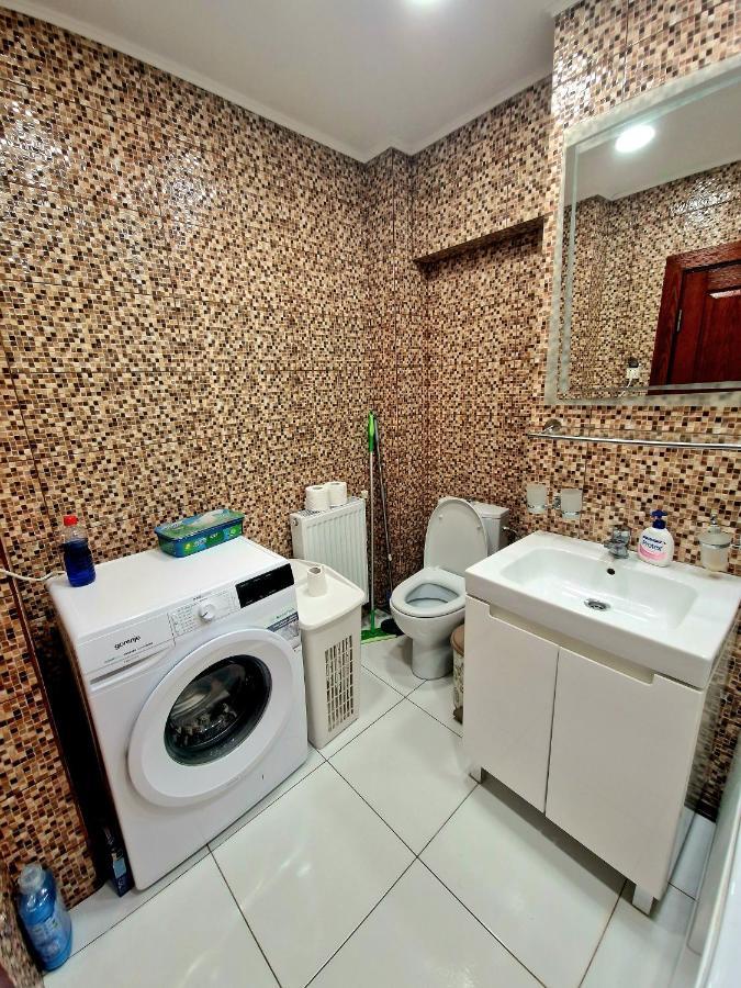 Cozy Appartment In The Center Тырговиште Экстерьер фото